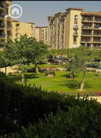 3 Bedroom Flat for Sale in New Cairo, Cairo - شقه للبيع 162 م في الرحاب 2 موقع مميز