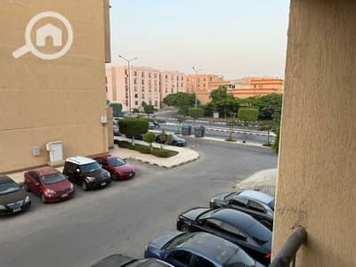 3 Bedroom Flat for Sale in New Cairo, Cairo - شقه للبيع 108 م في الرحاب موقع مميز جدا