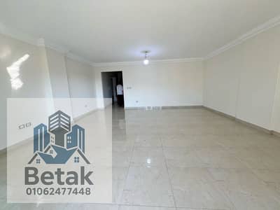 شقة 3 غرف نوم للايجار في سموحة، الإسكندرية - للايجار 210م كومبوند انطونيادس سيتى سموحة