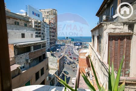 5 Bedroom Flat for Sale in Glim, Alexandria - 1. jpg