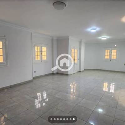 3 Bedroom Apartment for Rent in New Cairo, Cairo - شقه للايجار في البنفسج بالمطبخ والتكيفات