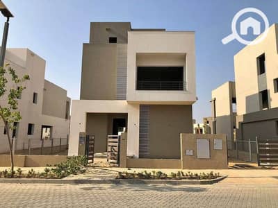 4 Bedroom Villa for Sale in 6th of October, Giza - 508686960_592121323510909_374948731968212975_n. jpg