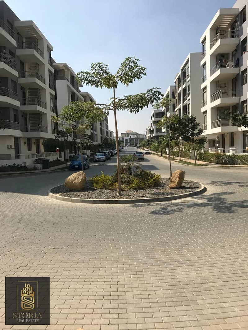 8 taj compound  (4). jpeg