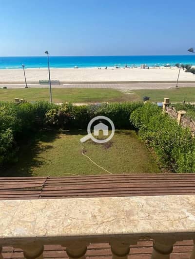3 Bedroom Chalet for Sale in North Coast, Matruh - فيلا قريه الرفيره اول صف للبيــــع