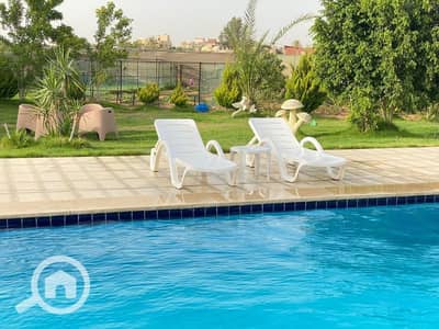 فیلا 5 غرف نوم للايجار في 6 أكتوبر، الجيزة - فيلا للايجار اليومي