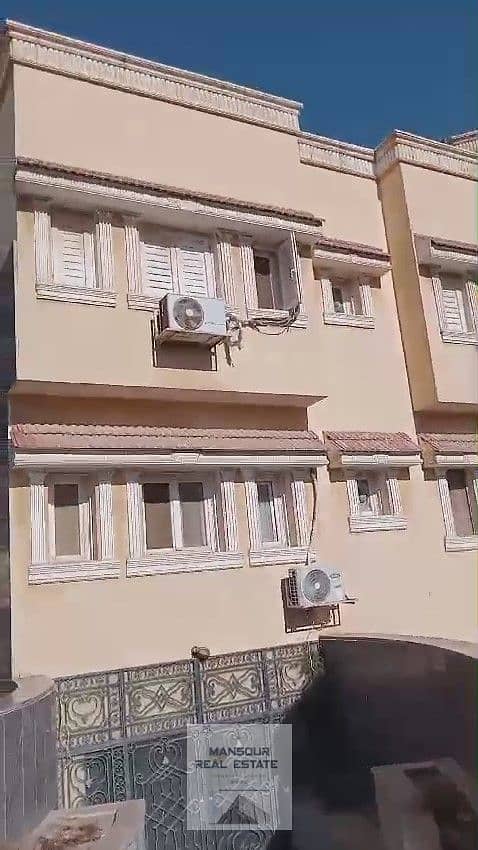 6 WhatsApp Video 2025-05-22 at 15.52. 51_Moment6. jpg