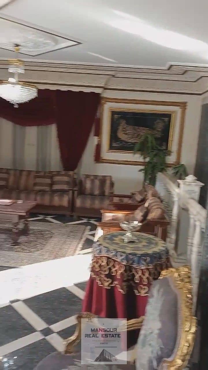 18 WhatsApp Video 2025-05-22 at 15.52. 52_Moment23. jpg