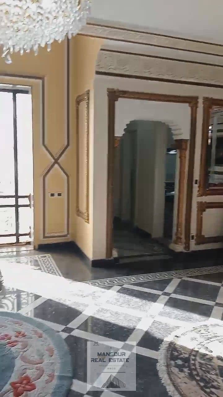 19 WhatsApp Video 2025-05-22 at 15.52. 52_Moment24. jpg