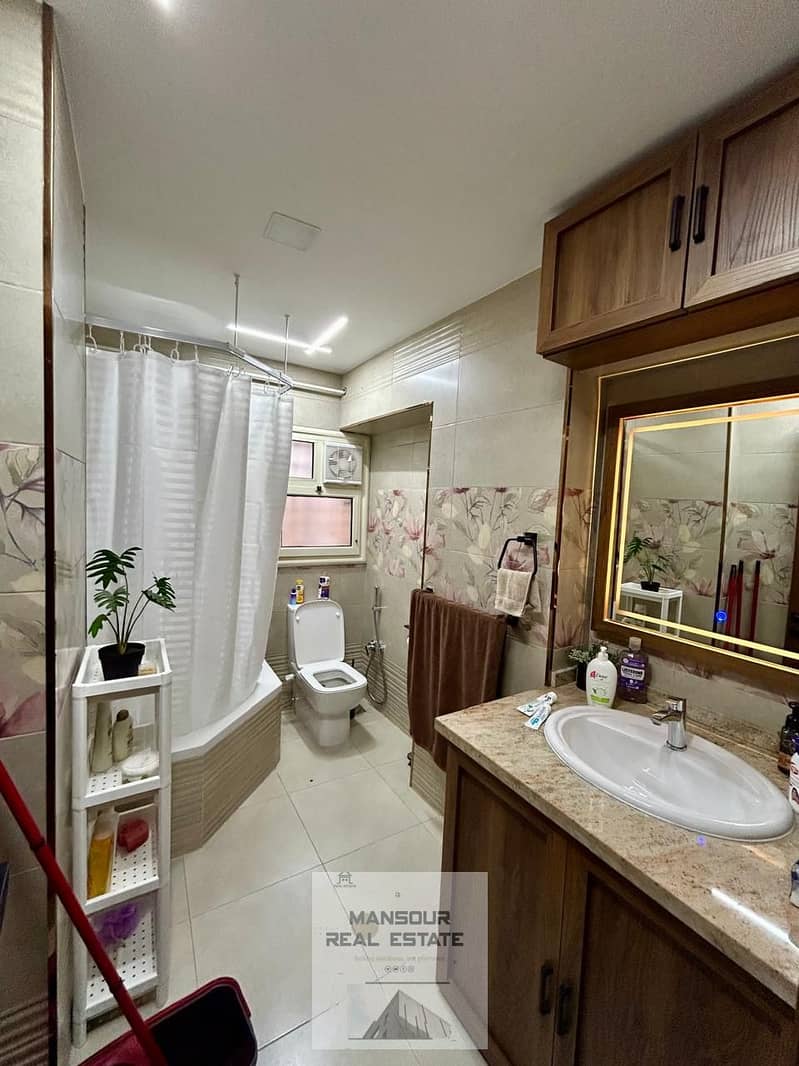 11 f1dae529-9c13-4293-9ca9-001a1448c8fa. jpg