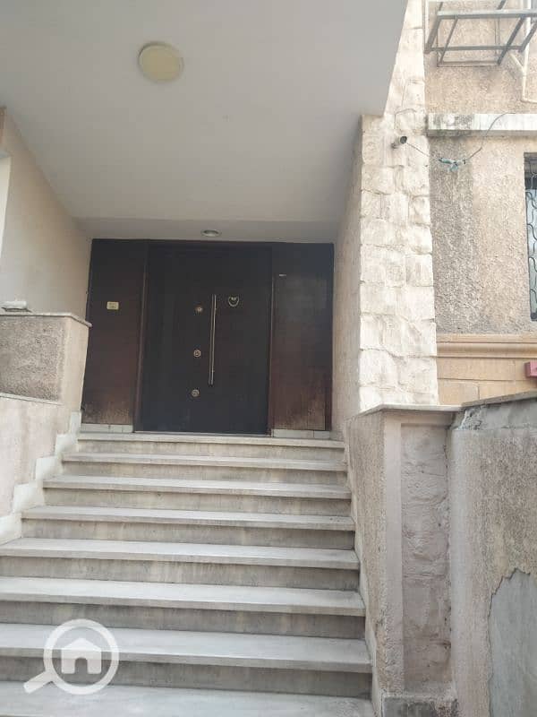 مبنى إدارى مستقل ٤طابق مكيف مبنى إدارى مستقل ٤طابق مكيف