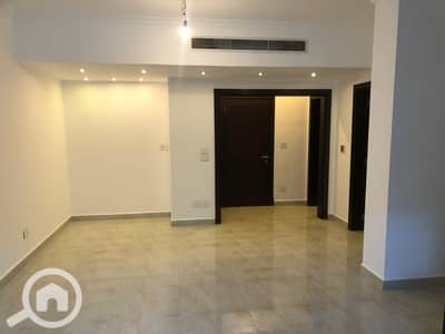 شقة 2 غرفة نوم للايجار في الشيخ زايد، الجيزة - IMG-20250823-WA0138. jpg