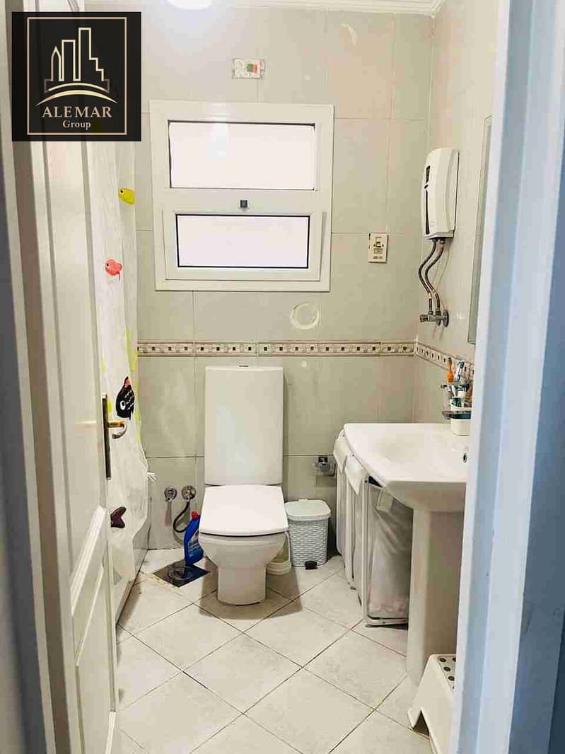 8 1000455794. jpg