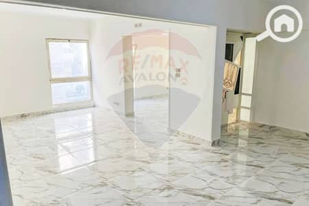 شقة 3 غرف نوم للبيع في رشدي، الإسكندرية - 1. jpg