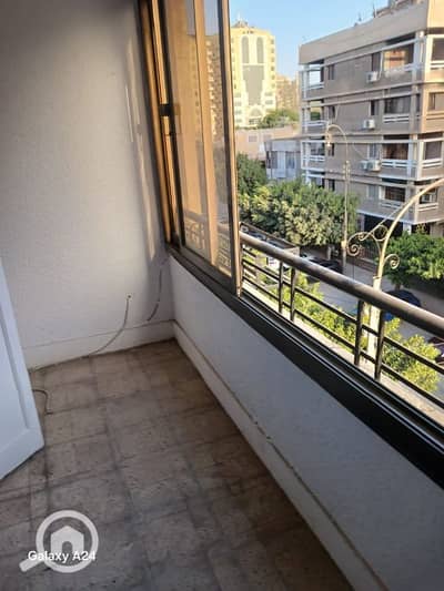 3 Bedroom Flat for Rent in Heliopolis, Cairo - شقة للايجار شارع اسماء فهمي الرئيسي ارض الجولف بسعر لقطة