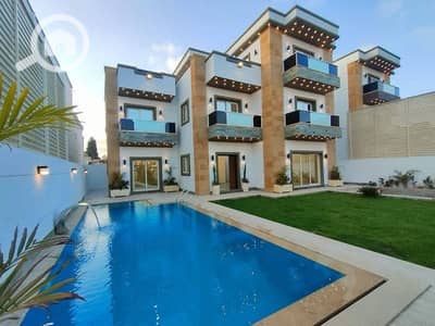 5 Bedroom Villa for Sale in King Mariout, Alexandria - فيلا 500متر مسجلة نهائي ورخصة مكان مميز