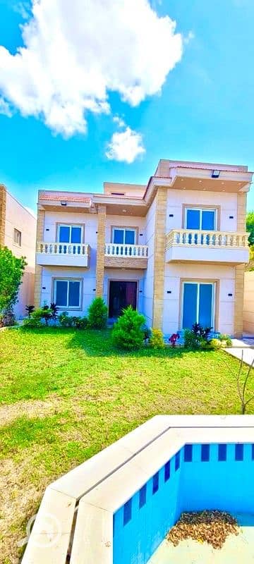 فیلا 4 غرف نوم للبيع في العامرية، الإسكندرية - فيلا 300متر ناصية قريبة من الطريق الرئيسي