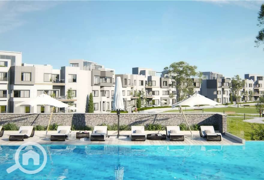 9 Swimming pool in kayan Compound. jpg