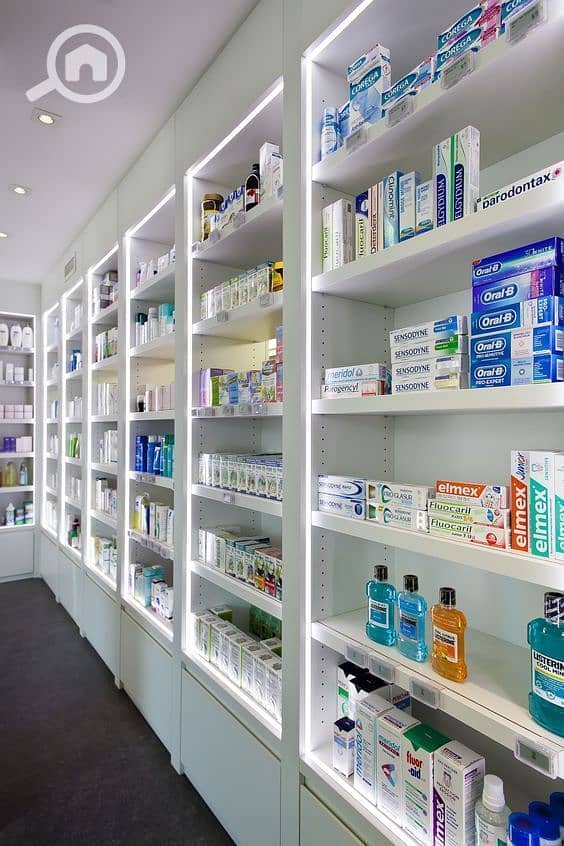 RAK PENYIMPANAN OBAT DI APOTEK. jpeg RAK PENYIMPANAN OBAT DI APOTEK. jpeg