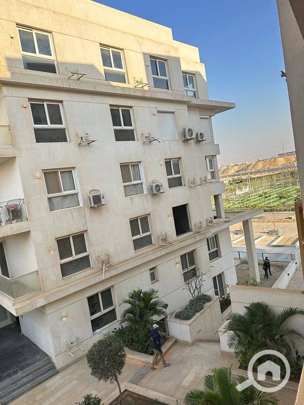 شقه للبيع ١٥٥ متر في مونتن فيو اي سيتي في اكتوبر