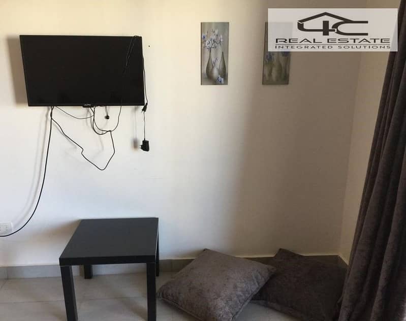 7 1ffc94f6-7bf8-42a1-bed2-debbc2c1f1b0. jpg