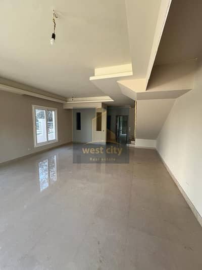 توين هاوس 3 غرف نوم للايجار في الشيخ زايد، الجيزة - IMG-20250811-WA0021. jpg