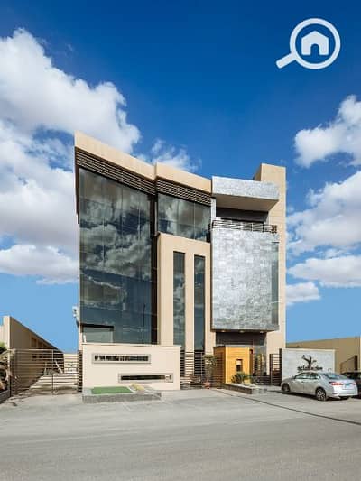 Commercial Land for Rent in Katameya, Cairo - بدروم و ارضي و اول و تاني للايجار