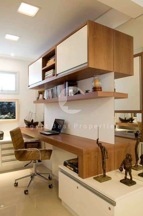 2 0a5a4f1e64163fb4782248fb10f63eac--office-setup-office-organization. jpg