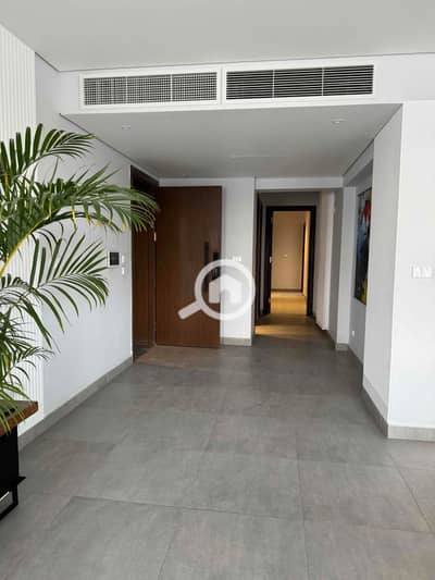 3 Bedroom Flat for Sale in 6th of October, Giza - IMG_2305. jpg