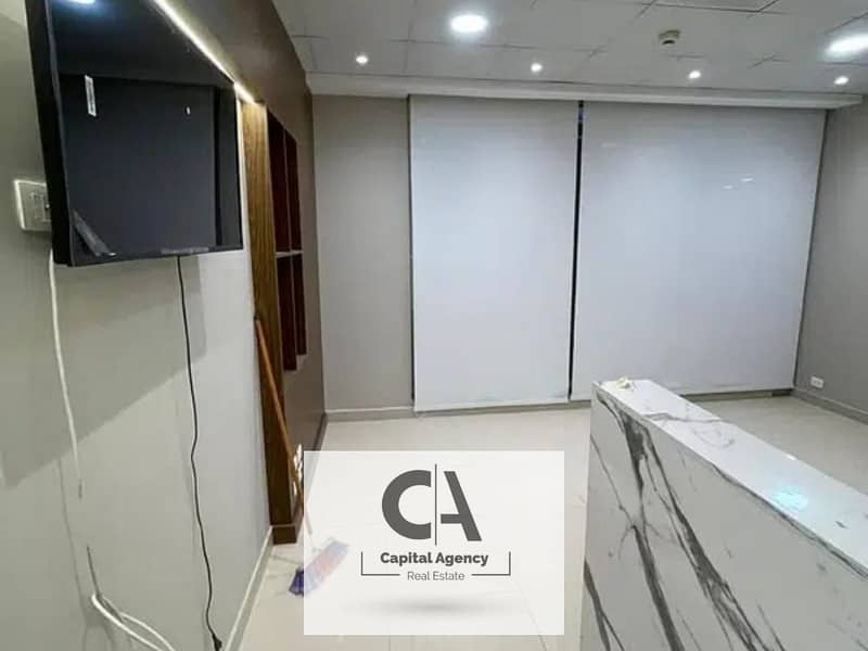 3 9782efe3-78a2-47ed-8ccc-2f97a5e8e445. jpg