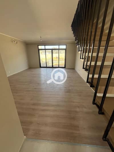 شقة 2 غرفة نوم للبيع في الشيخ زايد، الجيزة - WhatsApp Image 2025-05-19 at 14.18. 42_d0412739. jpg