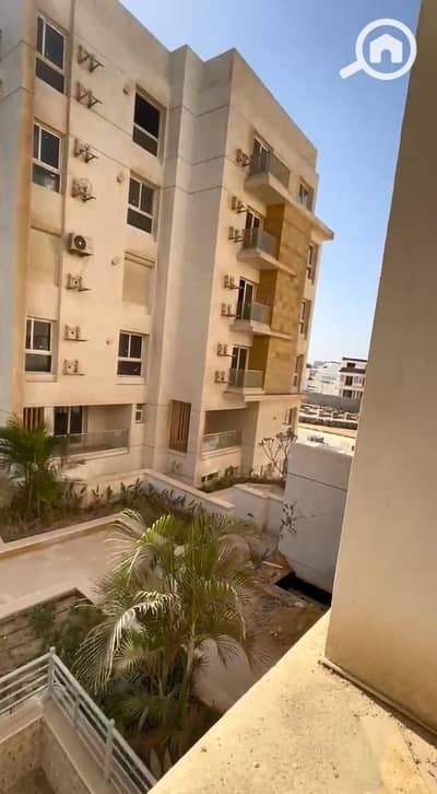 شقة 3 غرف نوم للبيع في 6 أكتوبر، الجيزة - cf890f2adda245ffb3493b2faf8f41fd. jpg