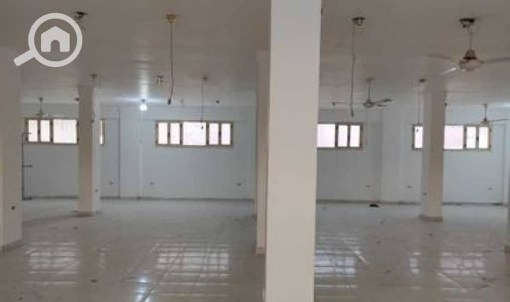realestate_مصنع-300م-للإيجار-3-ادوار-تشطيب-الترا-سوبر-لوكس-كامل-دفاع-مدني12022082395516. jpg