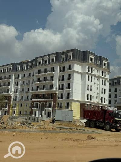 3 Bedroom Apartment for Sale in 6th of October, Giza - IMG-20250821-WA0059. jpg