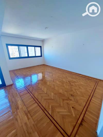 3 Bedroom Flat for Sale in Kafr Abdo, Alexandria - 536278217_24465659166384511_4044441389520199337_n. jpg
