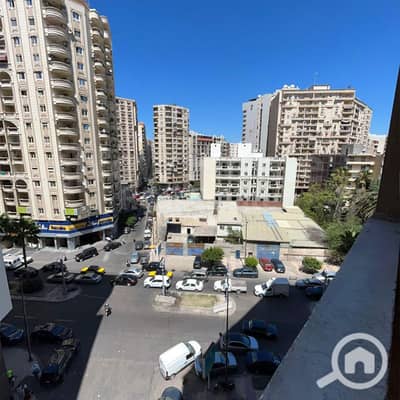 شقة 3 غرف نوم للبيع في سموحة، الإسكندرية - 1. jpg