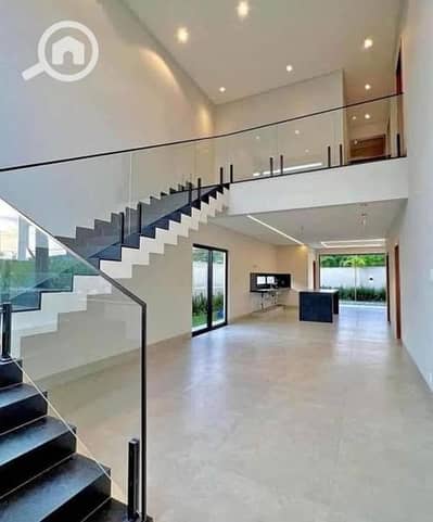 5 Bedroom Villa for Sale in New Cairo, Cairo - 475111849_1181321556976749_775160673740932178_n - Copy. jpg