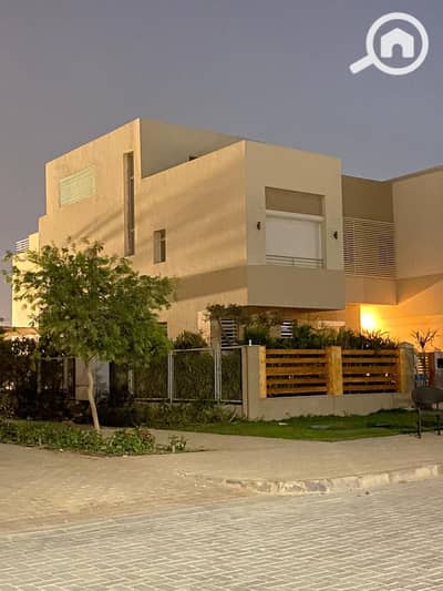 6 Bedroom Villa for Sale in 6th of October, Giza - WhatsApp Image 2024-07-03 at 11.34. 56 AM (2). jpeg