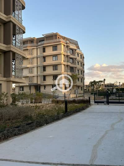 3 Bedroom Apartment for Sale in 6th of October, Giza - PHOTO-2025-02-10-14-00-39(10). jpg