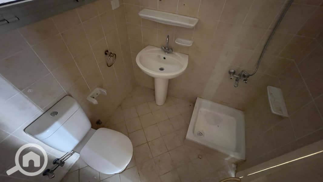 4 cabab4c1-f1bb-4951-9d08-5227ead42cb1. jpeg