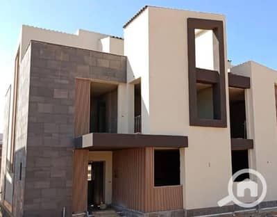 توين هاوس 4 غرف نوم للبيع في 6 أكتوبر، الجيزة - WhatsApp Image 2025-03-05 at 2.02. 25 PM. jpeg