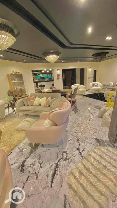 3 Bedroom Flat for Sale in New Cairo, Cairo - 6aa6b585-52f1-4a3d-a746-fb70aefca5ee. jpg