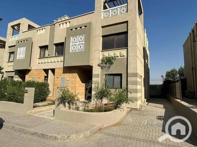 4 Bedroom Twin House for Rent in 6th of October, Giza - bdc5c555-32d5-4ac9-8747-31b80391a995. jpg