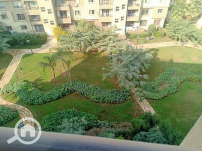 2 Bedroom Flat for Sale in Madinaty, Cairo - شقة للبيع في مدينتي بالنادي 92م ڤيو وايد جاردن