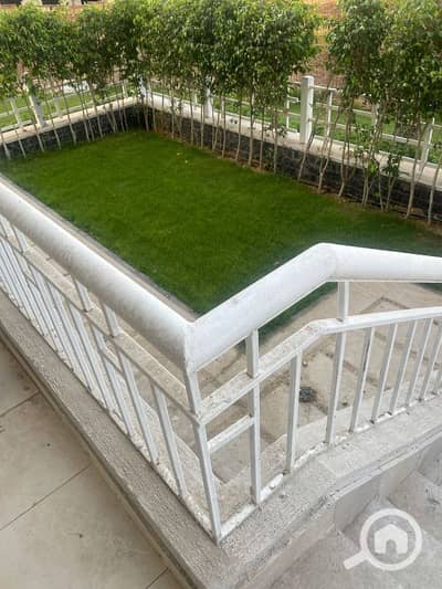 2 Bedroom Flat for Rent in Madinaty, Cairo - شقة أرضي بجاردن للإيجار فاضي في مدينتي 75م أول سكن في ال B12