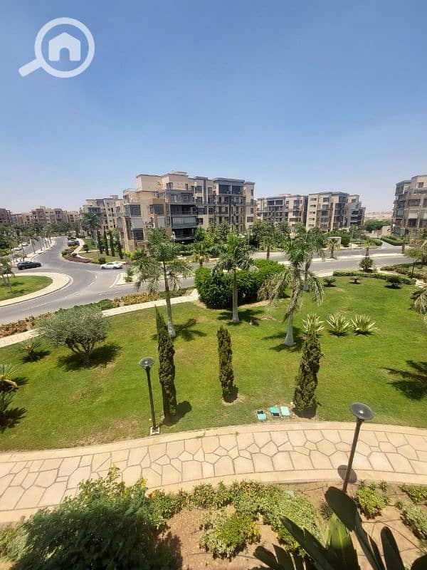 شقة 200م للإيجار في مدينتي في ال B8 أول سكن شقة 200م للإيجار في مدينتي في ال B8 أول سكن