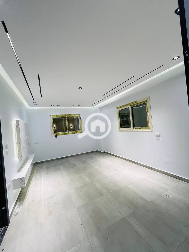 4 1b96cd00-1e26-45dd-9bc4-0ee910591bcf. jpg