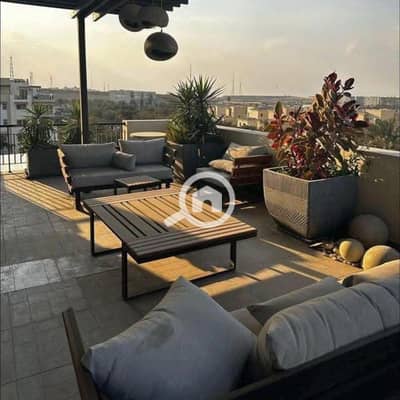 4 Bedroom Penthouse for Sale in New Cairo, Cairo - 503703772_122271838946067701_6039566749743624670_n. jpg