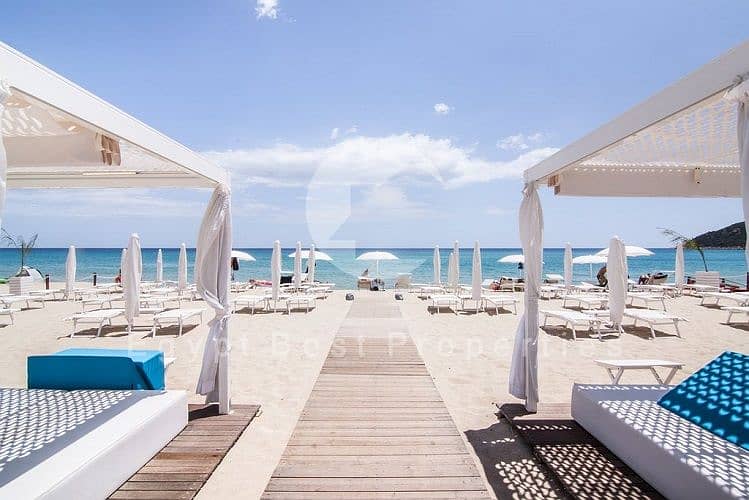 8 Is-Fradis-Beach-Club. jpg
