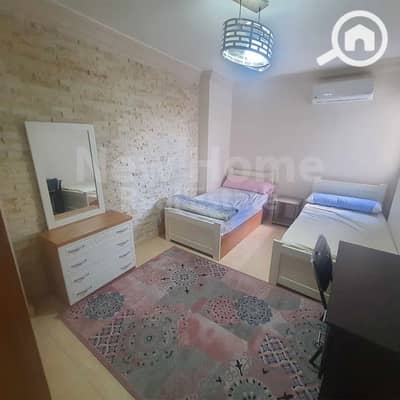 شقة 3 غرف نوم للايجار في كامب شيزار، الإسكندرية - 1. jpg