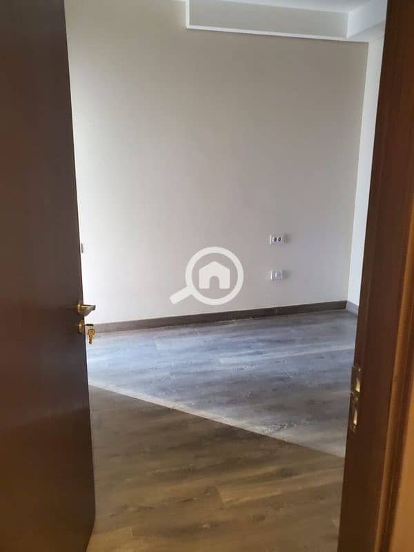 Fully Finished Apartment for Sale in Zed West Compound – Prime Location Fully Finished Apartment for Sale in Zed West Compound – Prime Location